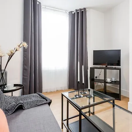 2 Bedrooms Serviced Apartment Excel Exhibition Centre, O2 Arena, Stratford Olympic City, Forest Gate, Central London
